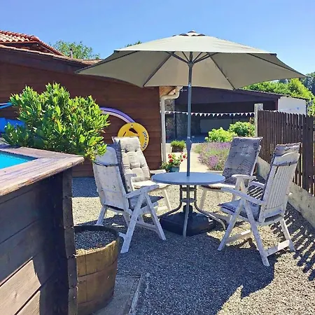 Maison Loubignac At Les Vergnes Gites Exideuil-sur-Vienne