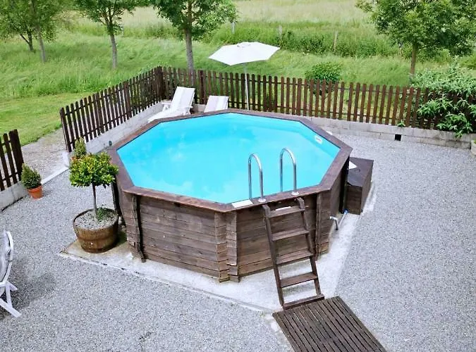 Hébergement de vacances Maison Loubignac At Les Vergnes Gites Exideuil-sur-Vienne